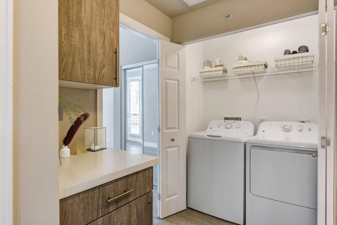 Woodland Hills Luxury Apt 2 Bed Ca لوس أنجلوس المظهر الخارجي الصورة