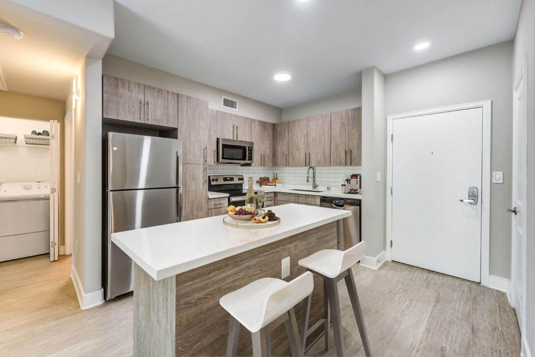 Woodland Hills Luxury Apt 2 Bed Ca لوس أنجلوس المظهر الخارجي الصورة