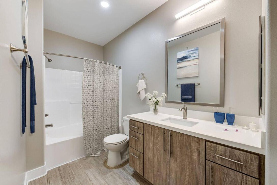 Woodland Hills Luxury Apt 2 Bed Ca لوس أنجلوس المظهر الخارجي الصورة