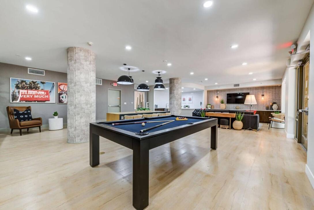 Woodland Hills Luxury Apt 2 Bed Ca لوس أنجلوس المظهر الخارجي الصورة