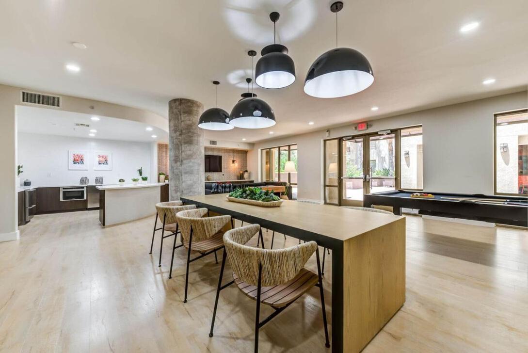 Woodland Hills Luxury Apt 2 Bed Ca لوس أنجلوس المظهر الخارجي الصورة