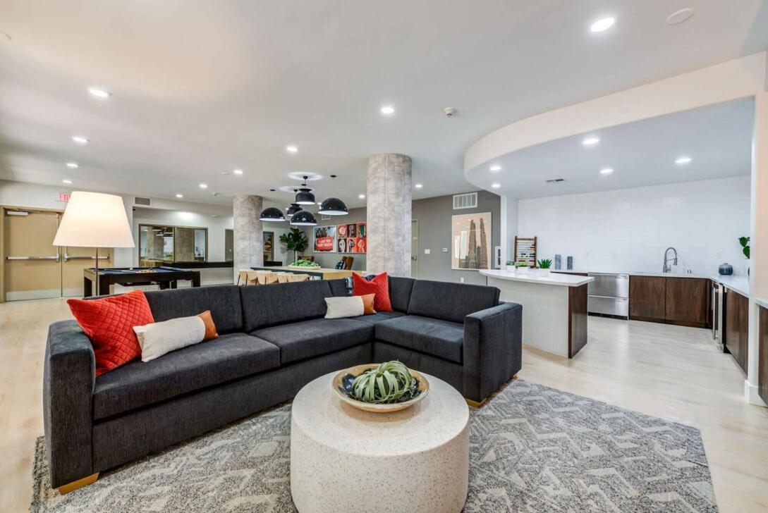 Woodland Hills Luxury Apt 2 Bed Ca لوس أنجلوس المظهر الخارجي الصورة